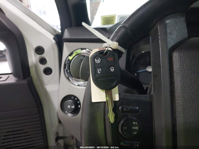 Продажа на аукционе авто 2015 Ford F-250 Lariat, vin: 1FT7W2B61FEA01017, номер лота: 45336001