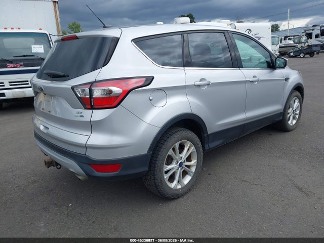 2017 Ford Escape Se მანქანა იყიდება აუქციონზე, vin: 1FMCU9G96HUC35996, აუქციონის ნომერი: 45336077
