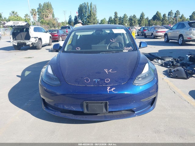 45336125 :رقم المزاد ، 5YJ3E1EB3NF366381 vin ، 2022 Tesla Model 3 Long Range Dual Motor All-wheel Drive مزاد بيع