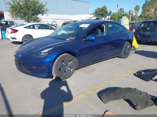 45336125 :رقم المزاد ، 5YJ3E1EB3NF366381 vin ، 2022 Tesla Model 3 Long Range Dual Motor All-wheel Drive مزاد بيع