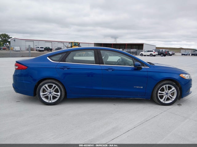 3FA6P0UUXJR122990 Ford Fusion Hybrid S