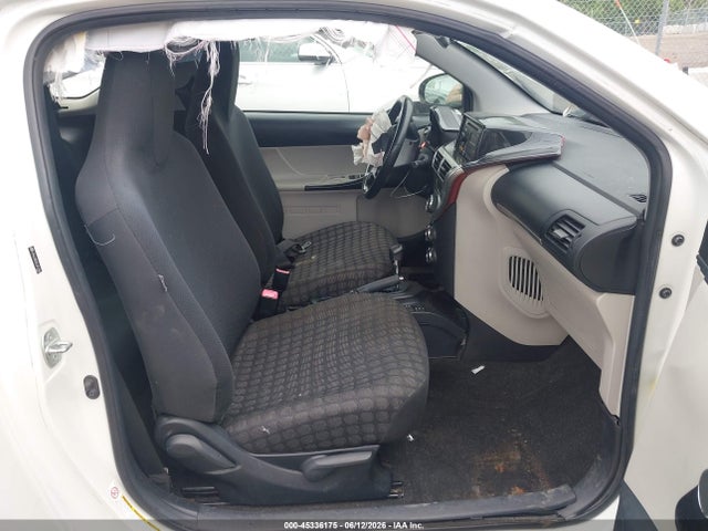 Продажа на аукционе авто 2012 Scion Iq, vin: JTNJJXB02CJ011597, номер лота: 45336175