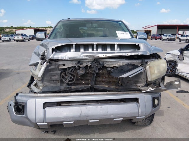 5TFAW5F13EX366985 Toyota Tundra Platinum 5.7l V8
