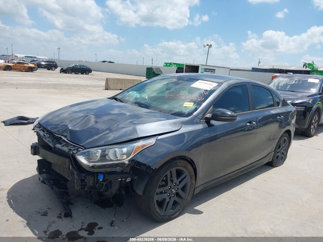 2021 Kia Forte Gt-line მანქანა იყიდება აუქციონზე, vin: 3KPF34AD5ME285513, აუქციონის ნომერი: 45336206