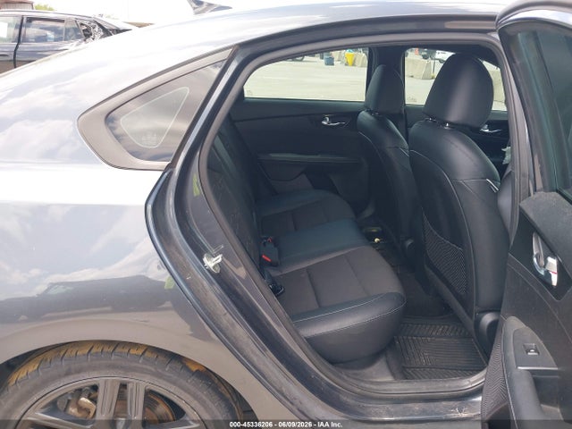 2021 Kia Forte Gt-line მანქანა იყიდება აუქციონზე, vin: 3KPF34AD5ME285513, აუქციონის ნომერი: 45336206