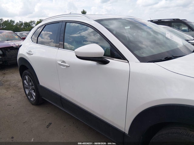 45336231 :رقم المزاد ، 3MVDMBDLXNM404139 vin ، 2022 Mazda Cx-30 Premium مزاد بيع
