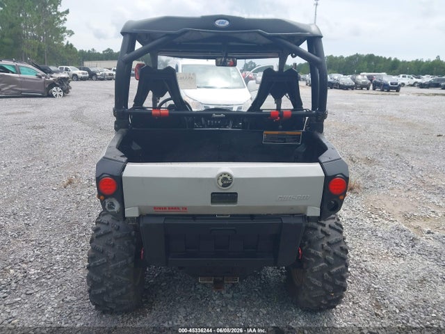 3JBKGAN26HJ001283 Can-Am Commander 800r/800r Dps