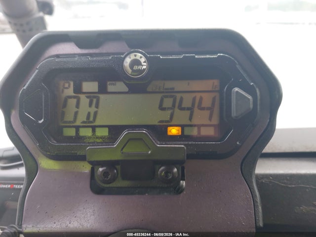 3JBKGAN26HJ001283 Can-Am Commander 800r/800r Dps