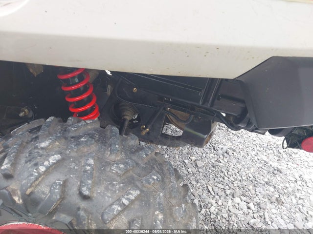 3JBKGAN26HJ001283 Can-Am Commander 800r/800r Dps