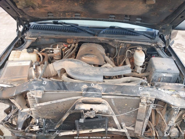 45336254 :رقم المزاد ، 3GNEC16Z15G185940 vin ، 2005 Chevrolet Suburban 1500 Ls مزاد بيع