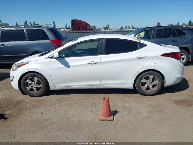 Hyundai ELANTRA SE 2015 5NPDH4AE1FH622890 Image 14
