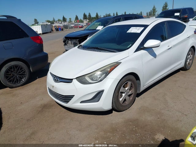 5NPDH4AE1FH622890 Hyundai ELANTRA SE