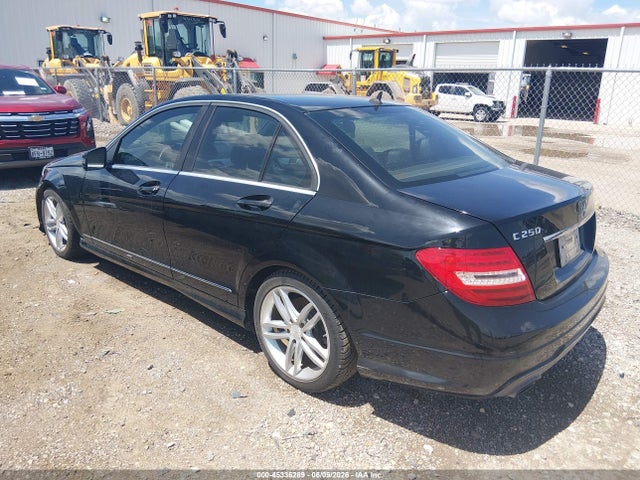 Aukcja sprzedaży 2013 Mercedes-benz C 250 Sport, vin: WDDGF4HB4DA742420, numer aukcji: 45336289