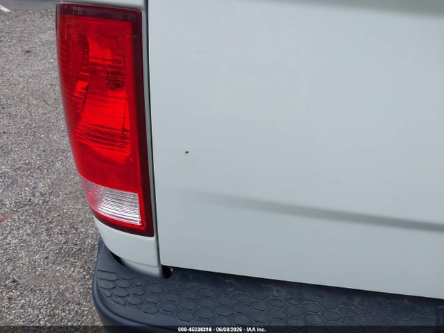 45336316 :رقم المزاد ، 3C6JR6DG1KG583222 vin ، 2019 Ram 1500 Classic Tradesman  4x2 8' Box مزاد بيع
