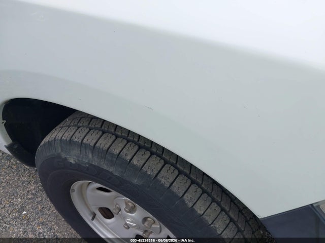 45336316 :رقم المزاد ، 3C6JR6DG1KG583222 vin ، 2019 Ram 1500 Classic Tradesman  4x2 8' Box مزاد بيع
