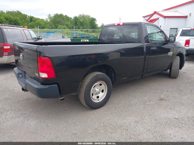 3C6JR6DG3KG584369 RAM 1500 Classic Tradesman 4x2 8&#039; Box
