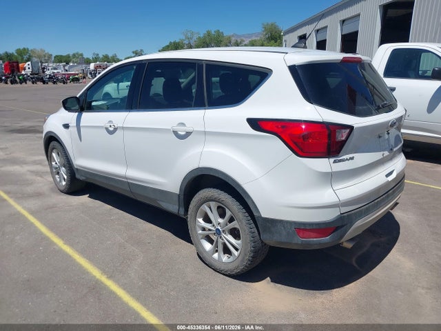 Ford ESCAPE SE 2019 1FMCU9GD8KUB88997 Image 3