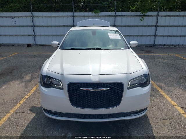 Продажа на аукционе авто 2016 Chrysler 300 300s, vin: 2C3CCAGG8GH262081, номер лота: 45336403