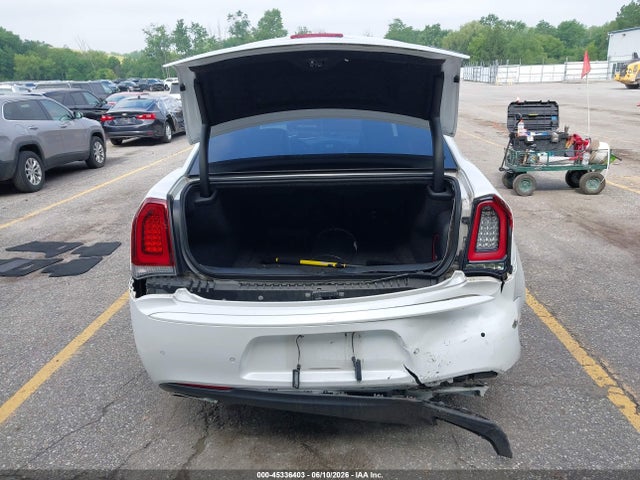 Продажа на аукционе авто 2016 Chrysler 300 300s, vin: 2C3CCAGG8GH262081, номер лота: 45336403