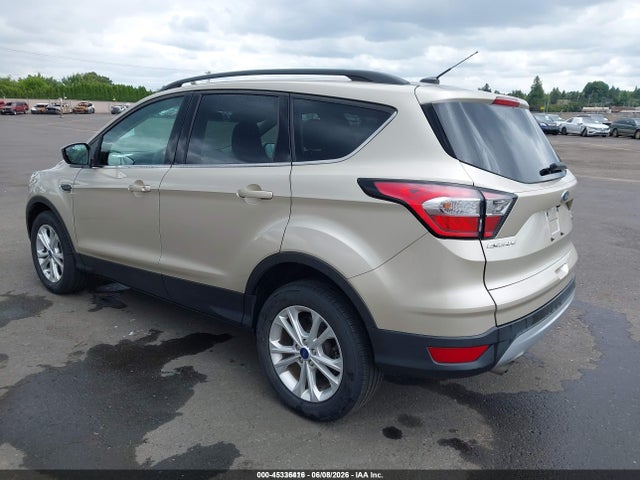 45336416 :رقم المزاد ، 1FMCU9GD8JUD08523 vin ، 2018 Ford Escape Se مزاد بيع