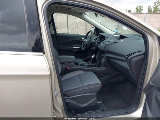 45336416 :رقم المزاد ، 1FMCU9GD8JUD08523 vin ، 2018 Ford Escape Se مزاد بيع