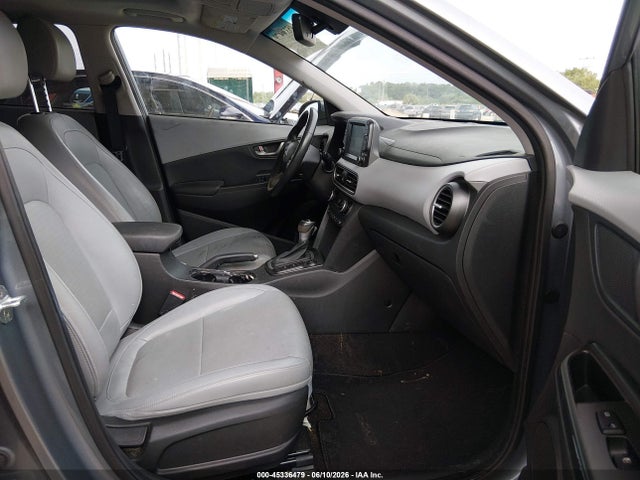 45336479 :رقم المزاد ، KM8K3CA56JU143259 vin ، 2018 Hyundai Kona Limited مزاد بيع