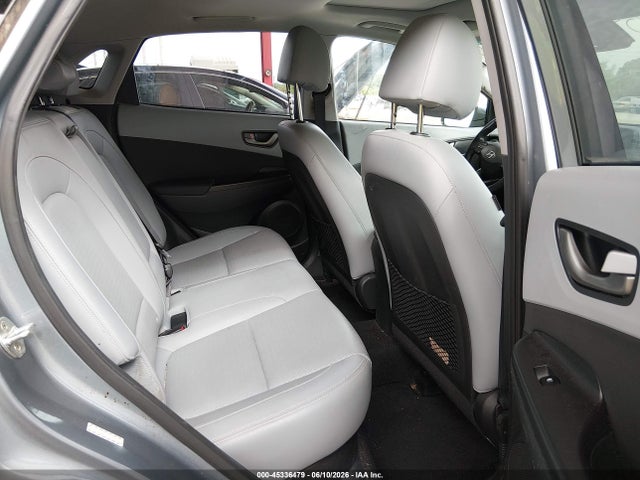 45336479 :رقم المزاد ، KM8K3CA56JU143259 vin ، 2018 Hyundai Kona Limited مزاد بيع
