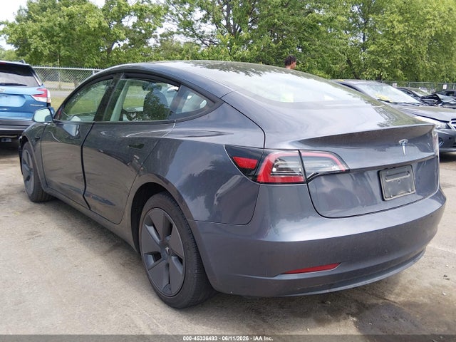 Tesla Model 3 Rear-wheel Drive 2023 5YJ3E1EAXPF676814 Image 3