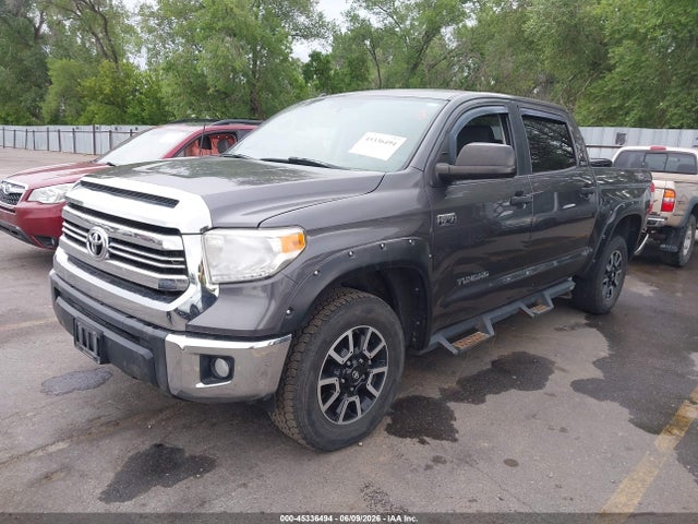 5TFDW5F1XHX675323 Toyota Tundra Sr5 5.7l V8