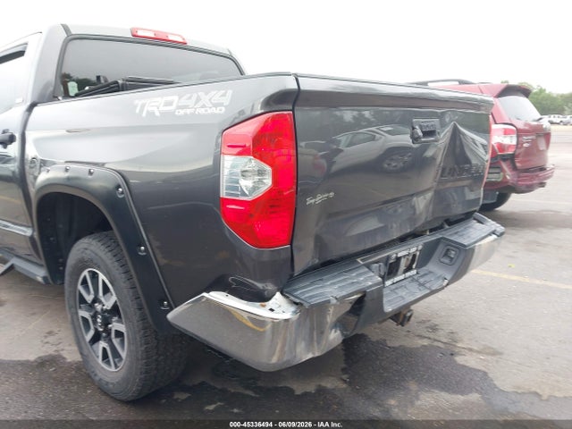 5TFDW5F1XHX675323 Toyota Tundra Sr5 5.7l V8