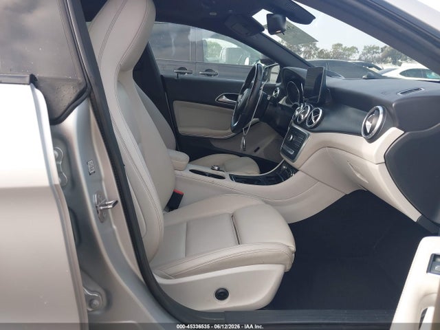 45336535 :رقم المزاد ، WDDSJ4GB6JN640941 vin ، 2018 Mercedes-benz Cla 250 4matic مزاد بيع