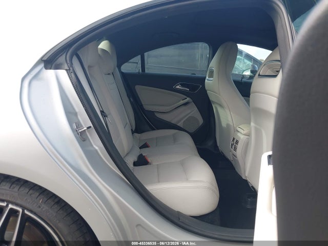 45336535 :رقم المزاد ، WDDSJ4GB6JN640941 vin ، 2018 Mercedes-benz Cla 250 4matic مزاد بيع