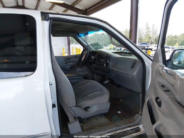 45336543 :رقم المزاد ، 2FTPX28L5WCA90672 vin ، 1998 Ford F-250 Lariat/standard/xl/xlt مزاد بيع