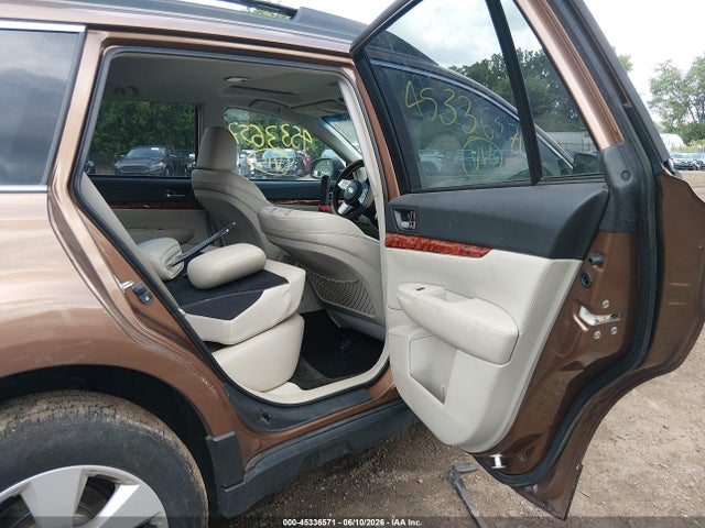 Продажа на аукционе авто 2011 Subaru Outback 2.5i Limited, vin: 4S4BRCKC6B3412704, номер лота: 45336571