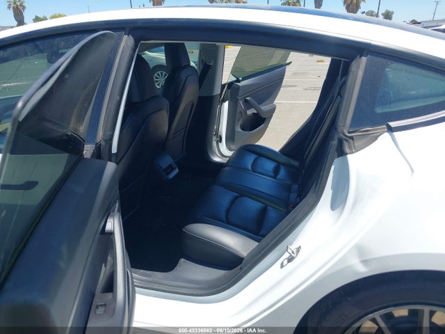 Продаж на аукціоні авто 2021 Tesla Model 3 Standard Range Plus Rear-wheel Drive, vin: 5YJ3E1EA7MF996510, номер лоту: 45336582