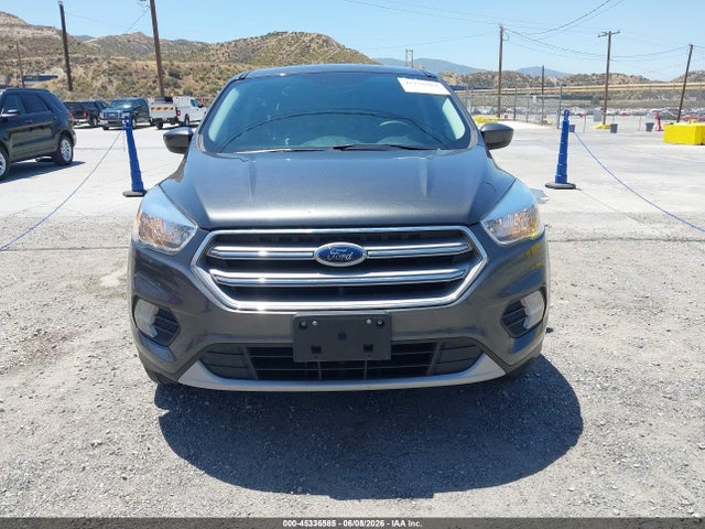 Продаж на аукціоні авто 2017 Ford Escape Se, vin: 1FMCU9GD2HUE50330, номер лоту: 45336585