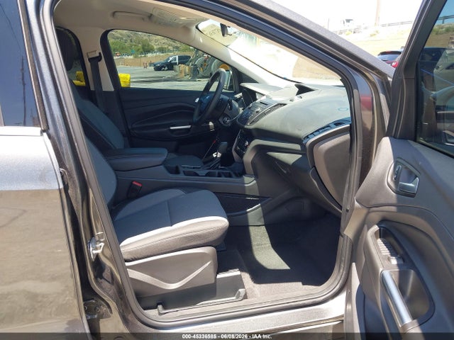 Продаж на аукціоні авто 2017 Ford Escape Se, vin: 1FMCU9GD2HUE50330, номер лоту: 45336585