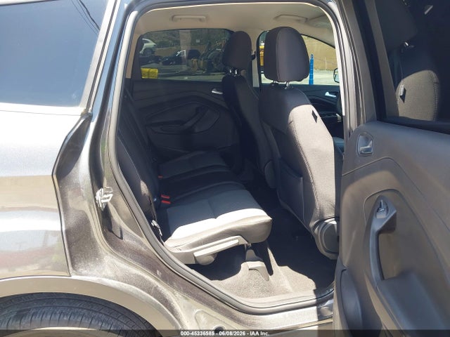 Продаж на аукціоні авто 2017 Ford Escape Se, vin: 1FMCU9GD2HUE50330, номер лоту: 45336585