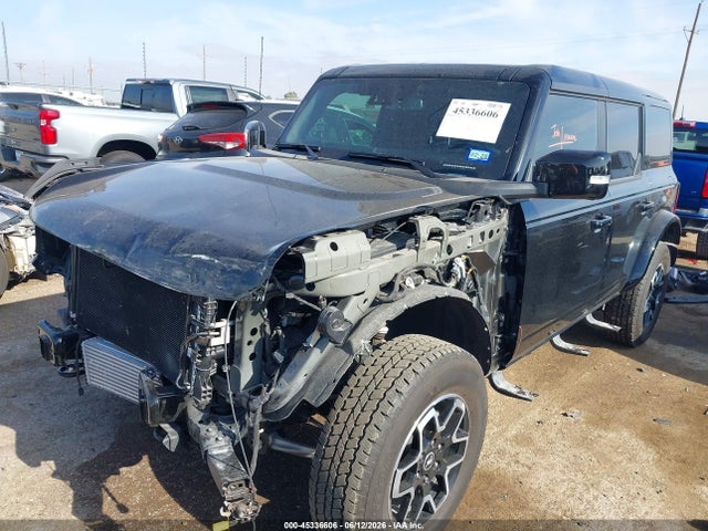 Ford Bronco Outer Banks 2025 1FMEE8BP3SLB27709 Image 2