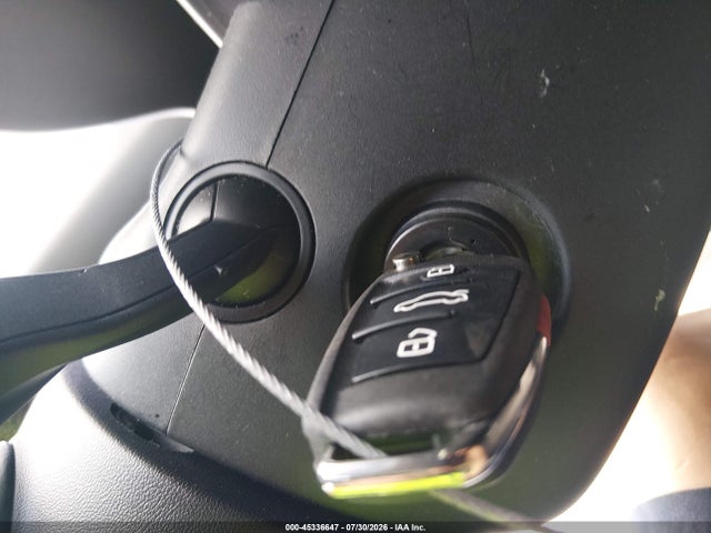 45336647 :رقم المزاد ، WAUACGFF9F1077711 vin ، 2015 Audi A3 1.8t Premium مزاد بيع