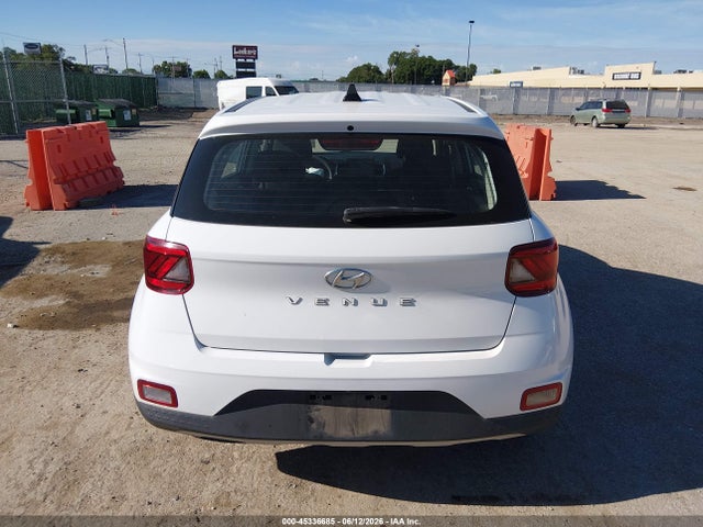 45336685 :رقم المزاد ، KMHRB8A35MU126261 vin ، 2021 Hyundai Venue Se مزاد بيع