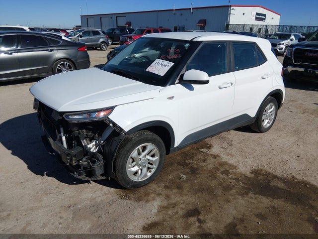 Hyundai Venue Se 2021 KMHRB8A35MU126261 Image 2