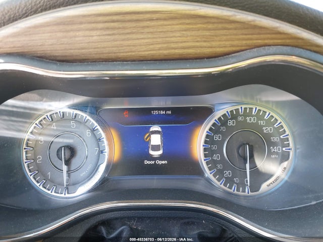Продажа на аукционе авто 2015 Chrysler 200 C, vin: 1C3CCCEG8FN620400, номер лота: 45336703