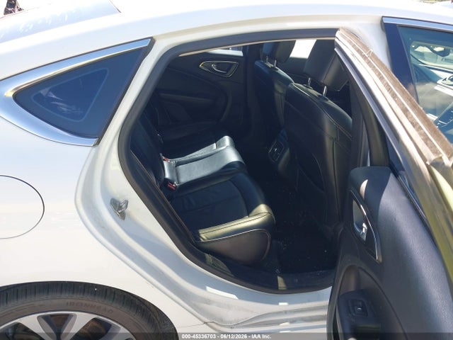 Продажа на аукционе авто 2015 Chrysler 200 C, vin: 1C3CCCEG8FN620400, номер лота: 45336703