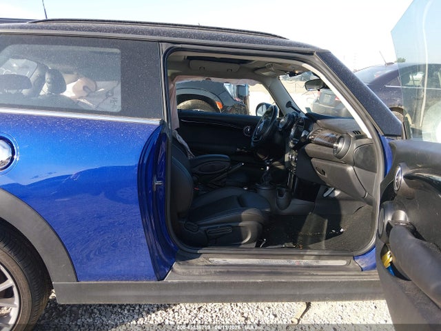 Продажа на аукционе авто 2019 Mini Hardtop Cooper S, vin: WMWXP7C58K2H60730, номер лота: 45336719