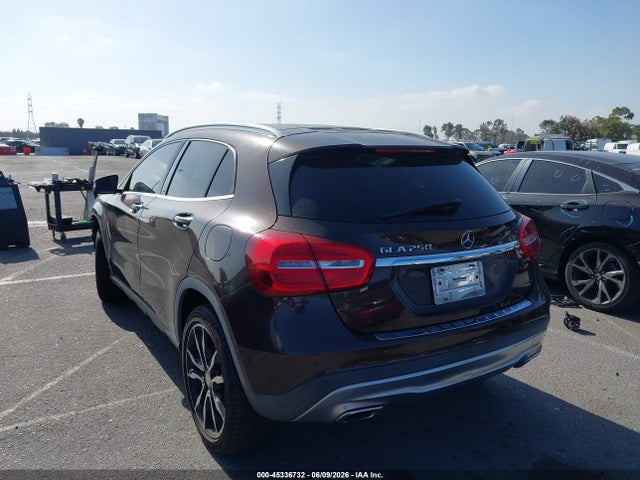 Mercedes-Benz GLA 250 2016 WDCTG4EB8GJ251244 Image 3
