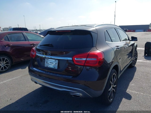 Mercedes-Benz GLA 250 2016 WDCTG4EB8GJ251244 Image 4