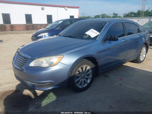 2011 Chrysler 200 Touring მანქანა იყიდება აუქციონზე, vin: 1C3BC1FB3BN589957, აუქციონის ნომერი: 45336749