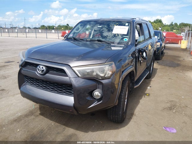 Toyota 4runner Sr5 Premium 2014 JTEZU5JR9E5079082 Image 2