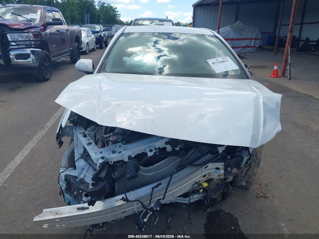Toyota CAMRY LE 2025 4T1DBADK5SU027571 Image 12